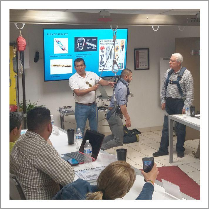 Curso Instructor Persona Competente en Alturas - Fall-Pro de México S.A. DE C.V.