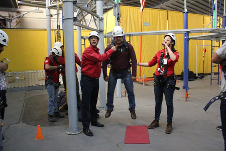Curso Instructor Persona Competente en Alturas - Fall-Pro de México S.A. DE C.V.